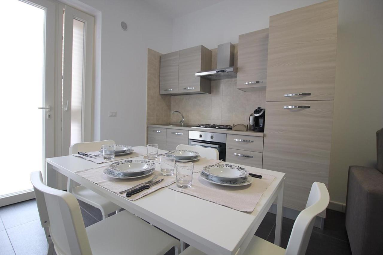 Puglia Casa Vacanza 吉诺萨滨海 外观 照片